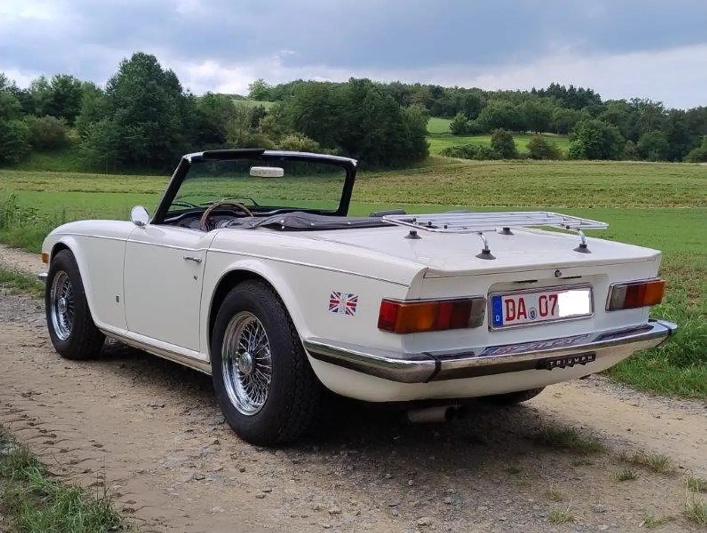 Triumph TR6 Weiß - 2