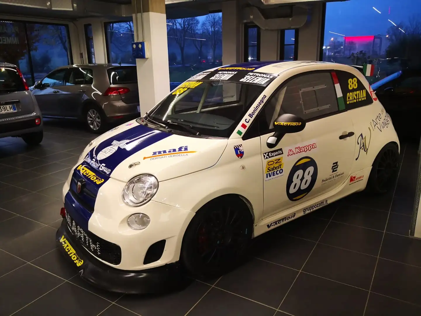 Abarth 695 695 1.4 16v Rivale 180cv auto Blanc - 1
