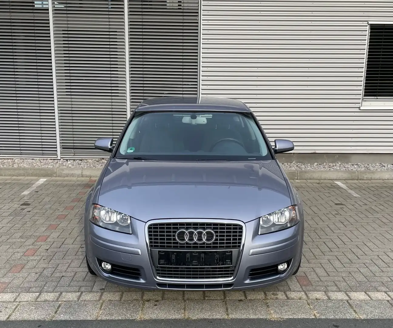 Audi A3 A3 1.6 SportbackAmbiente Silver - 1