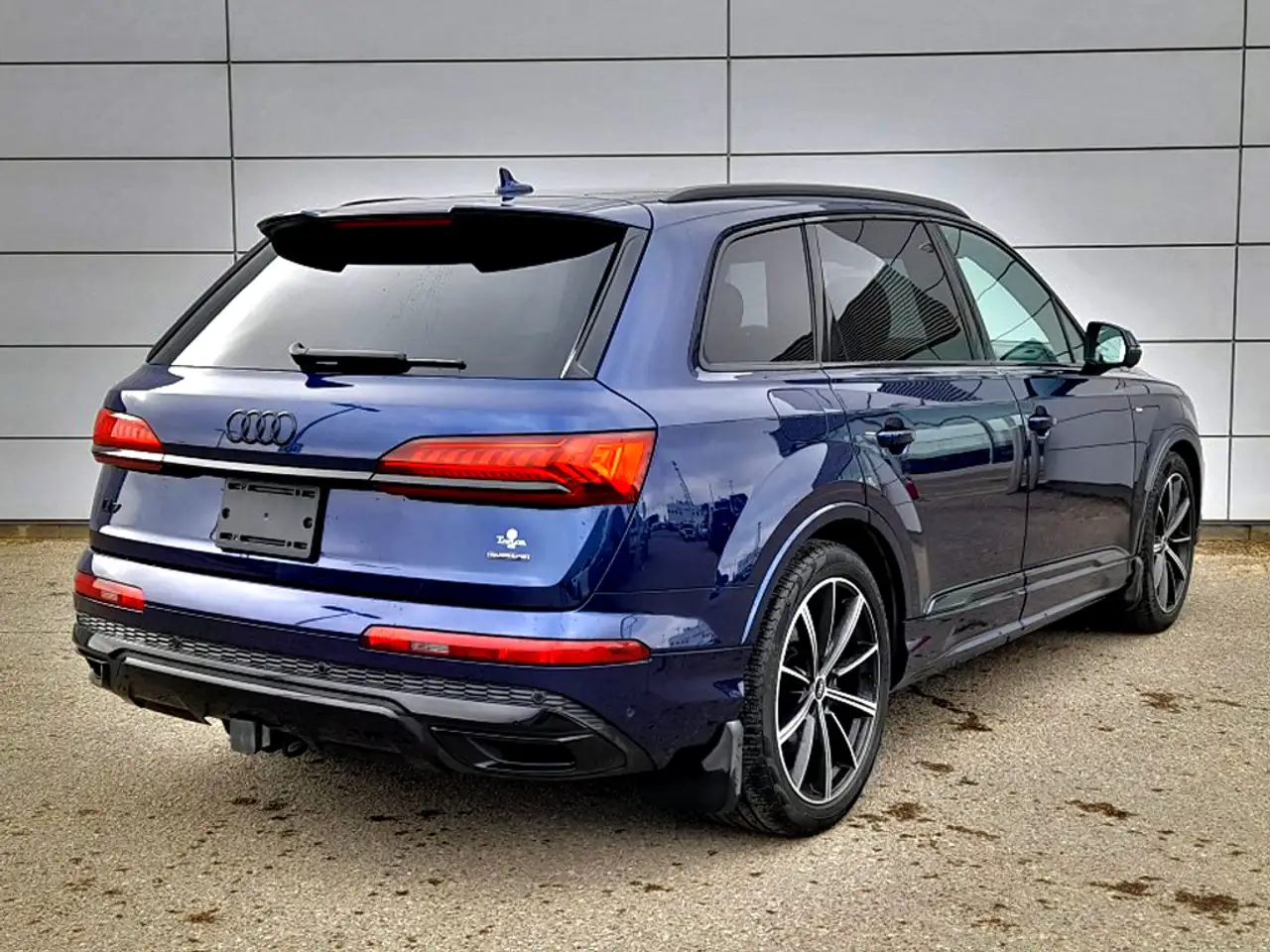 Audi Q7 снимка Audi Q7