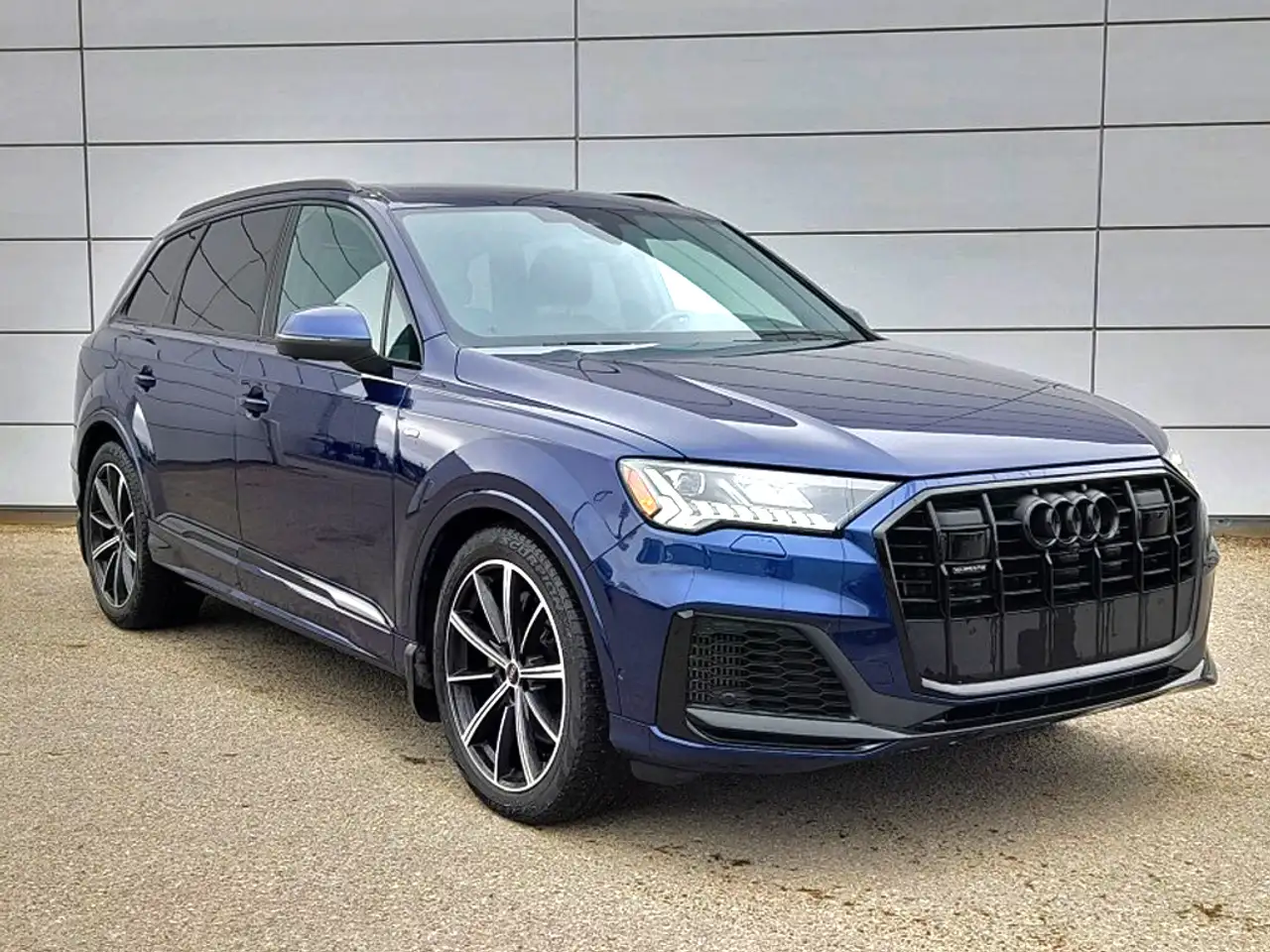 Audi Q7 снимка Audi Q7