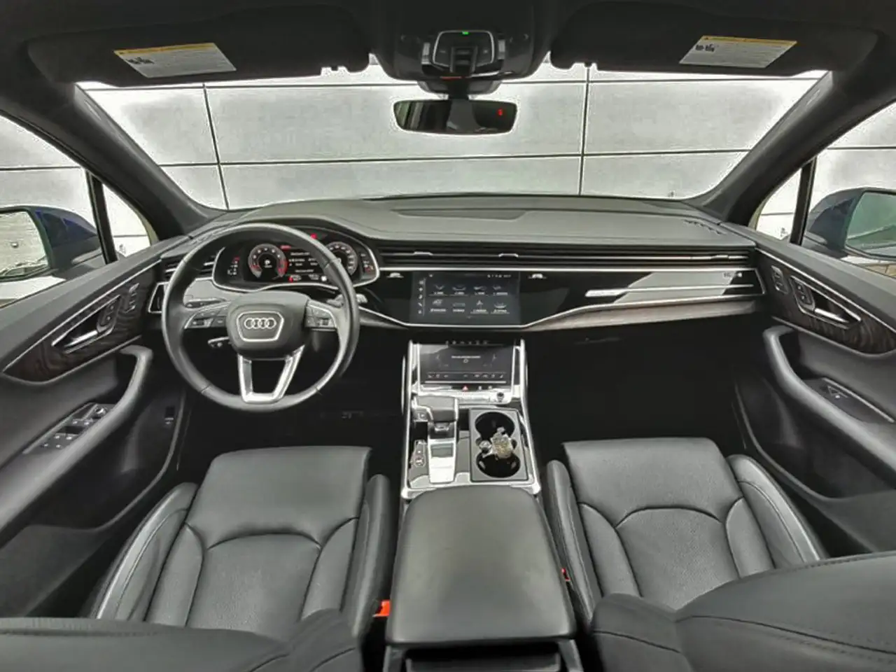 Audi Q7 снимка Audi Q7