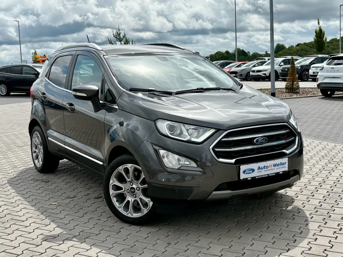 Ford EcoSport 1,0 EcoBoost 92kW Titanium Automatik Grau - 2