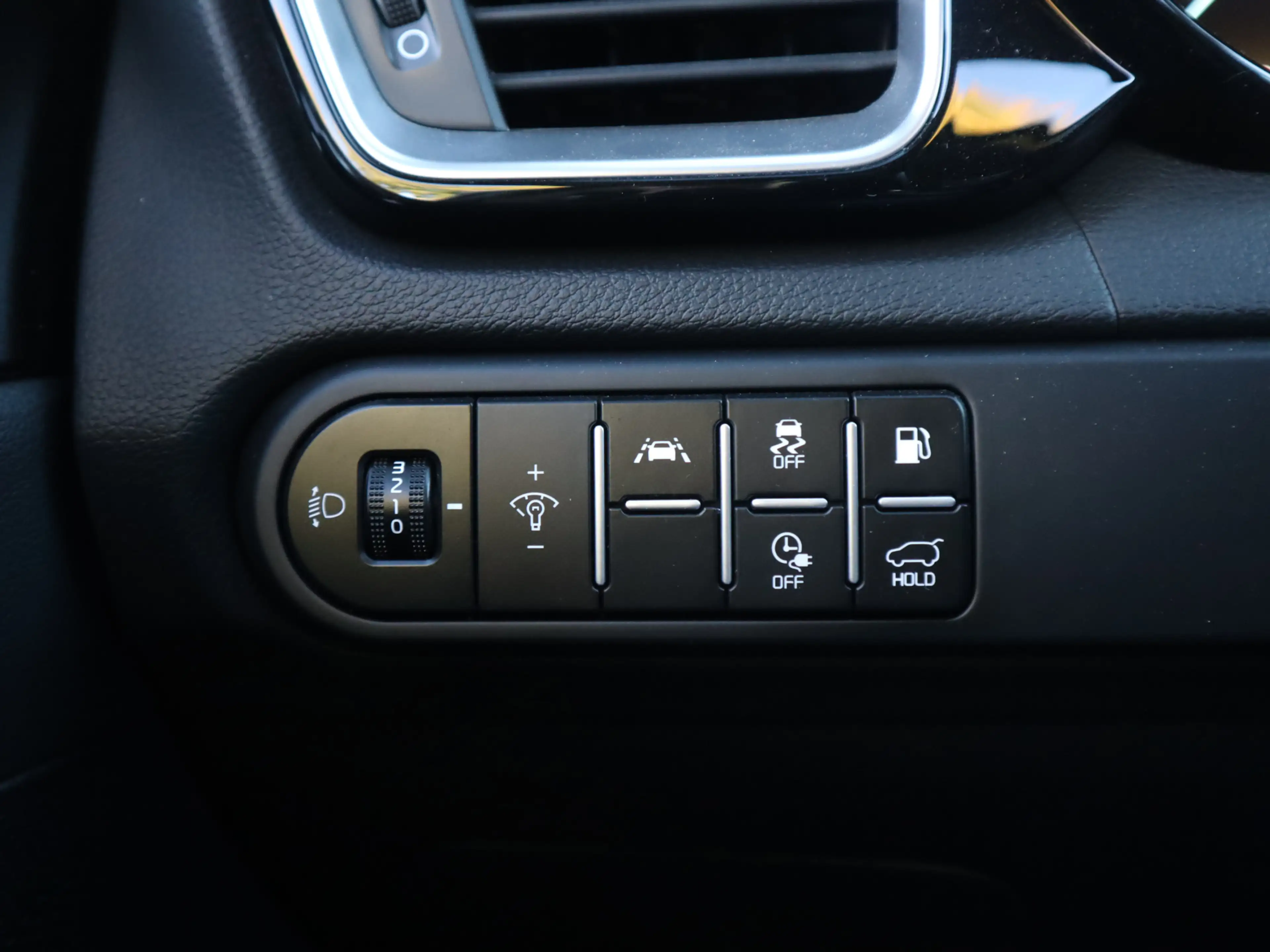 Kia Ceed SW / cee'd SW Sportswagon 1.6 GDI PHEV DynamicLine / Camera / Pa — photo 15