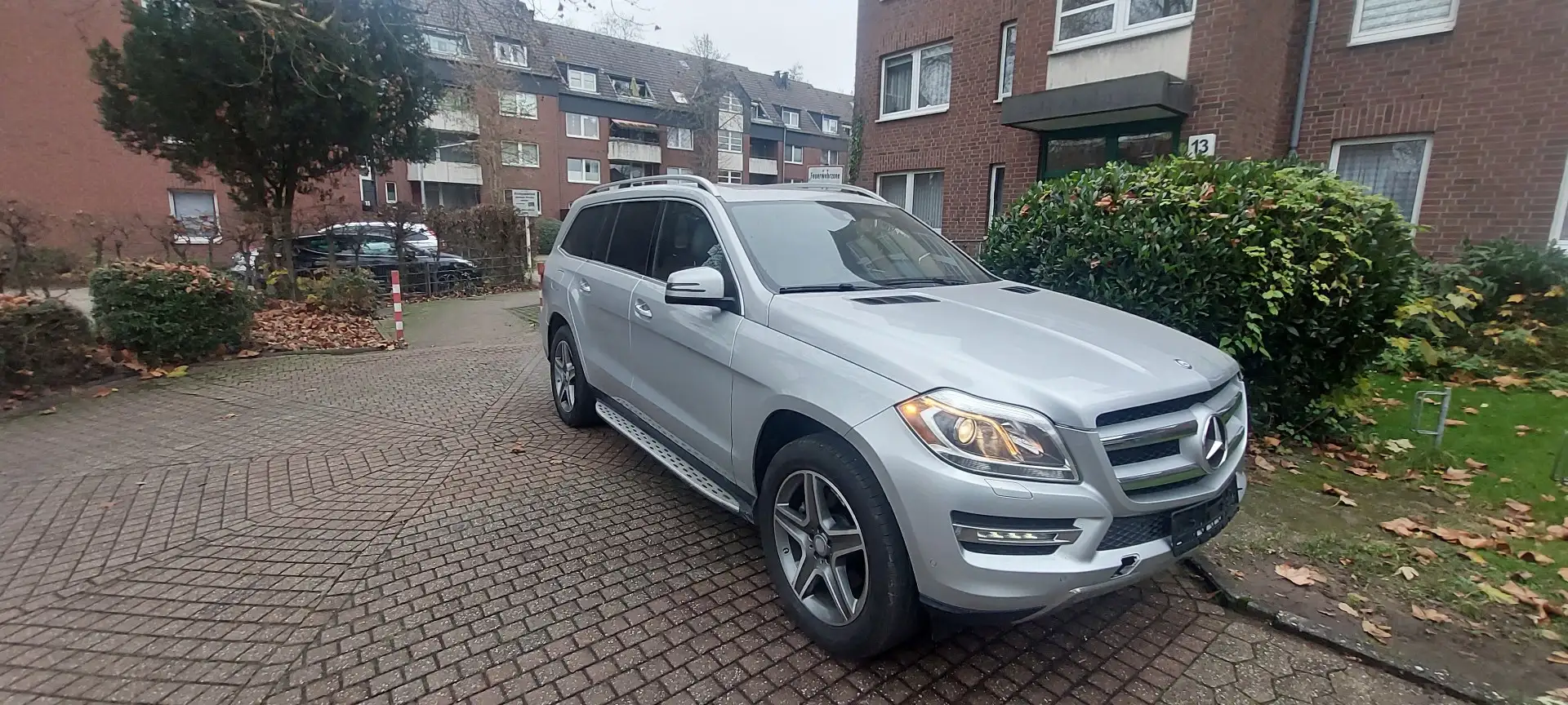 Mercedes-Benz GL 450 4Matic 7G-TRONIC Grand Edition - 1