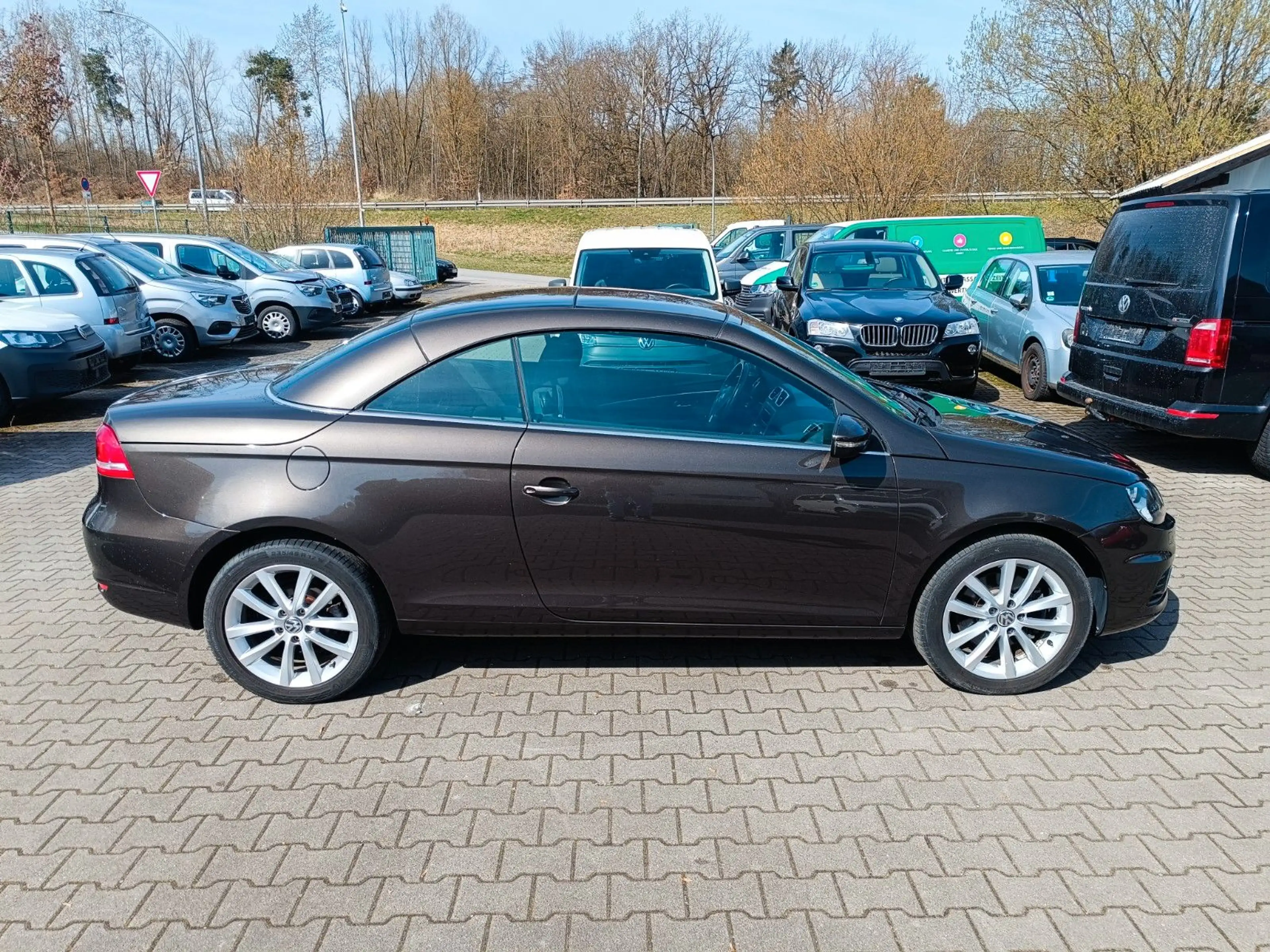 Volkswagen Eos 2,0 TDI BMT — photo 8