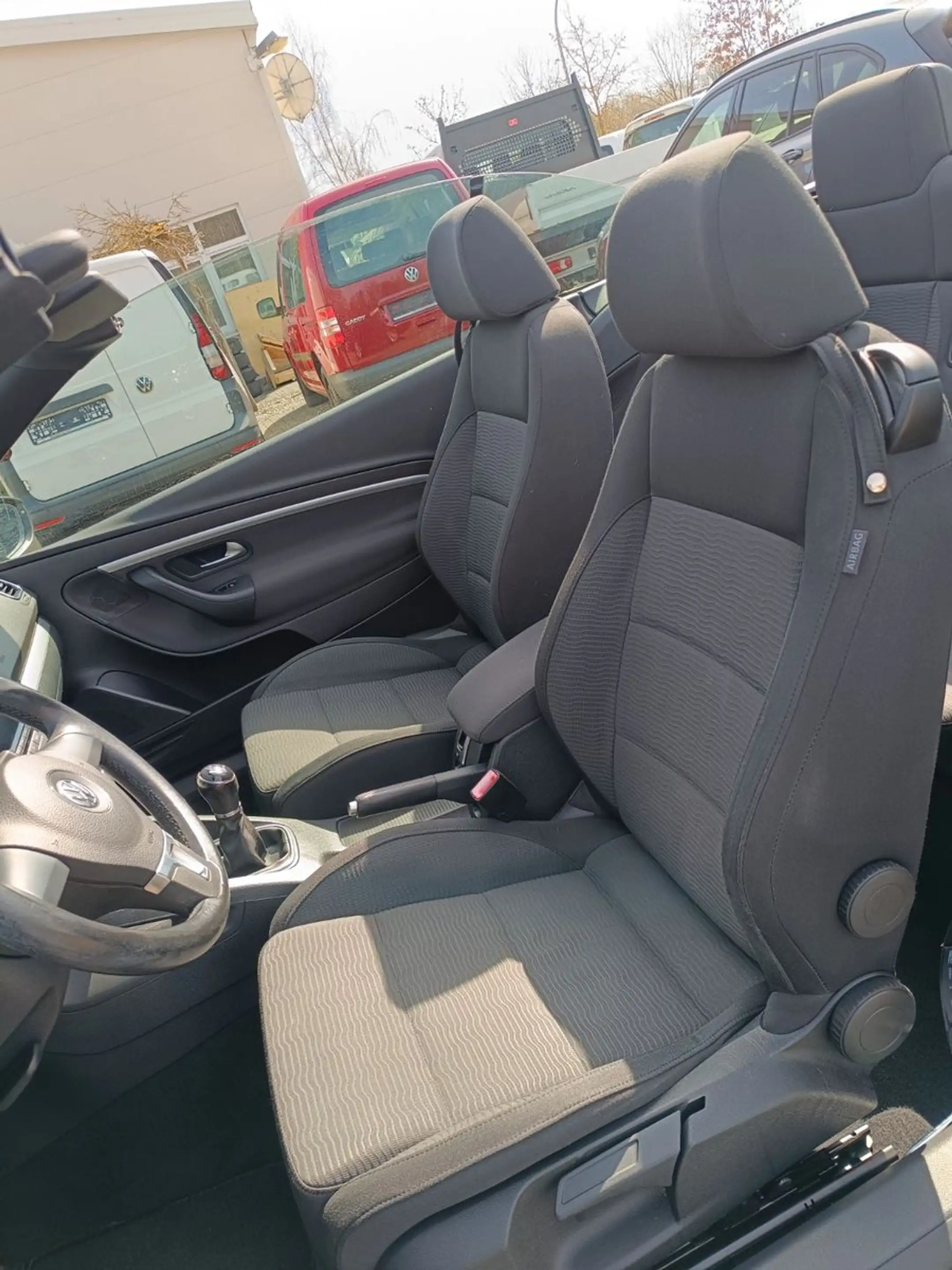 Volkswagen Eos 2,0 TDI BMT — photo 11