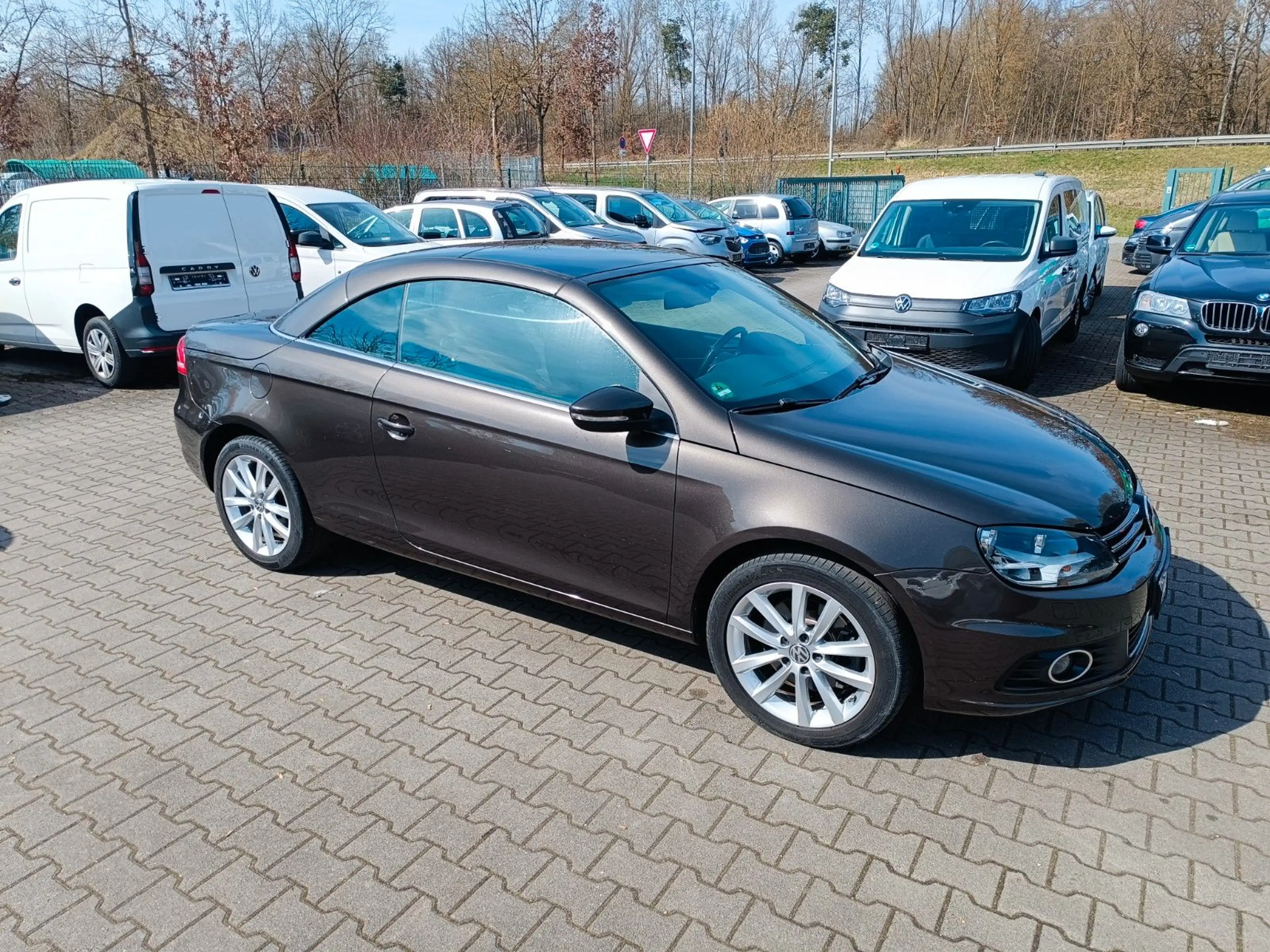 Volkswagen Eos 2,0 TDI BMT — photo 7