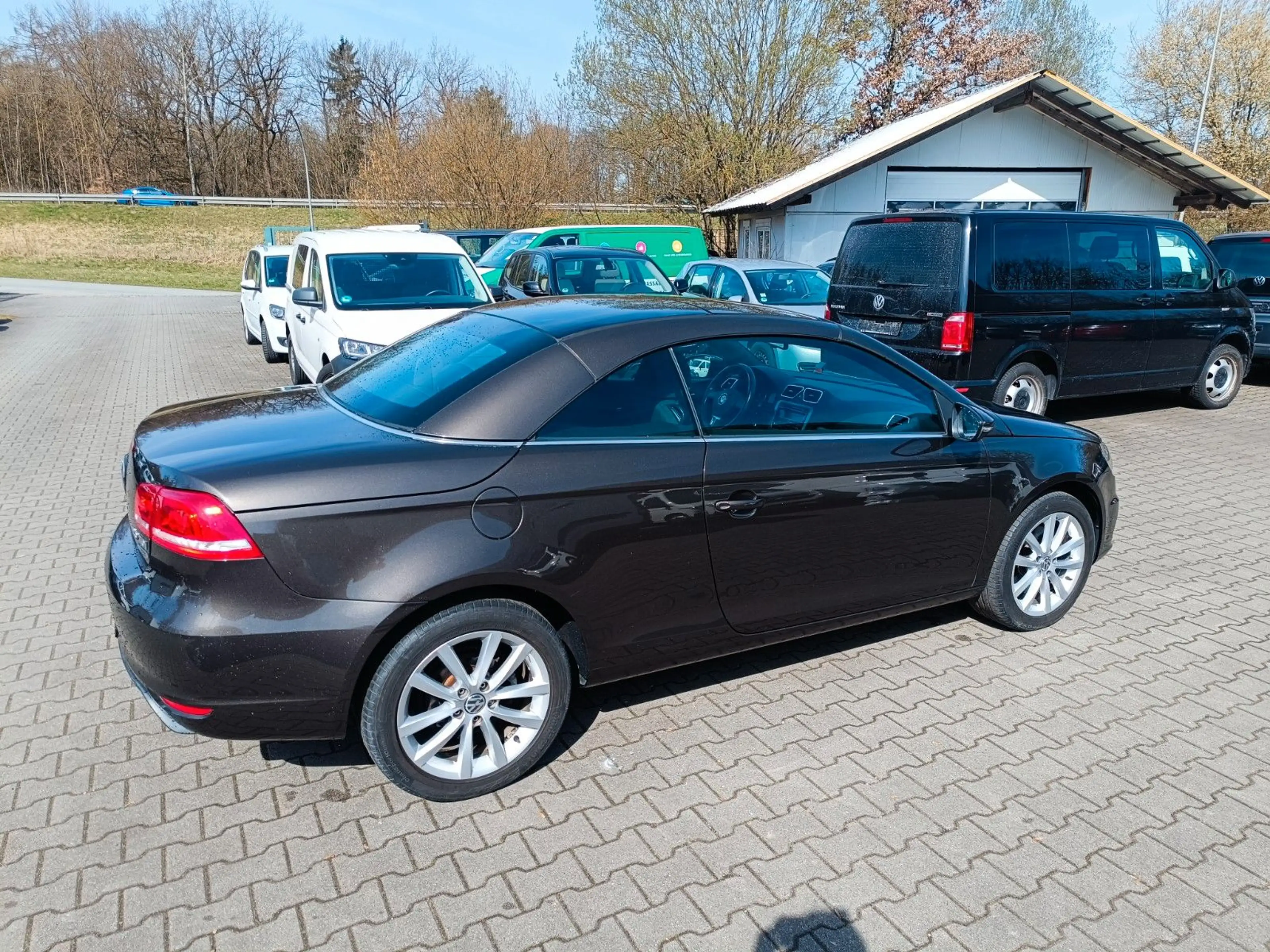 Volkswagen Eos 2,0 TDI BMT — photo 9