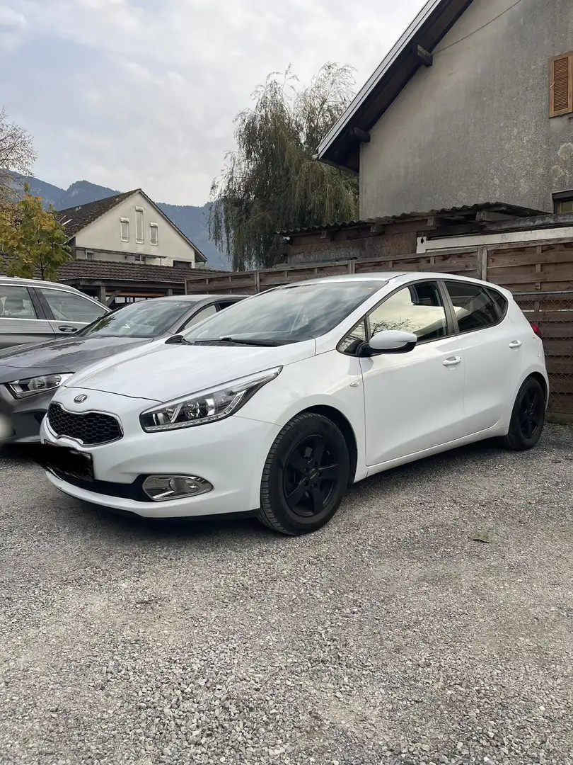 Kia Ceed / cee'd - 1