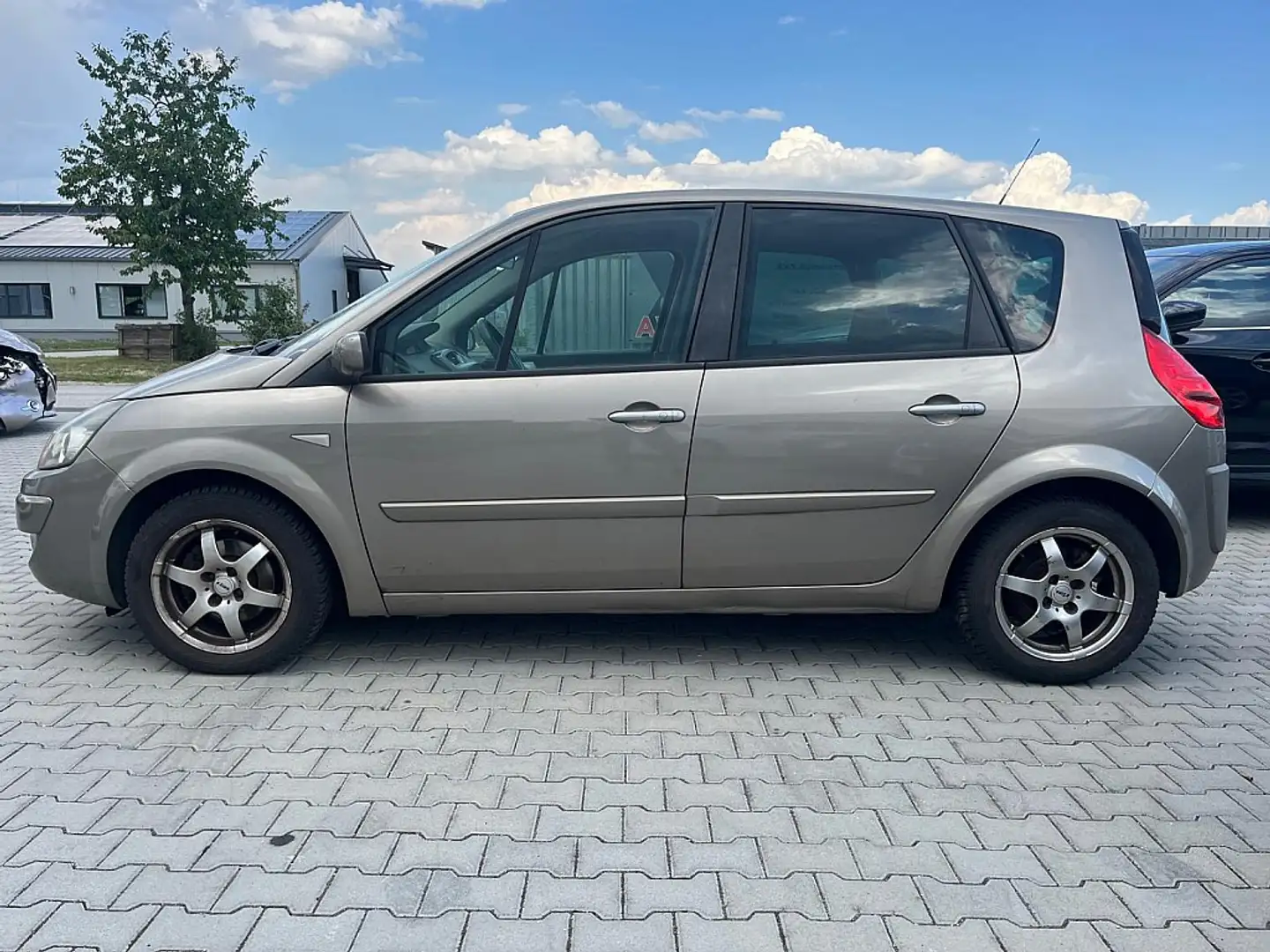 Renault Scenic Scénic Dynamique 1,6 16V/KUPPLUNG DEFEKT/GUTE A... Grau - 2