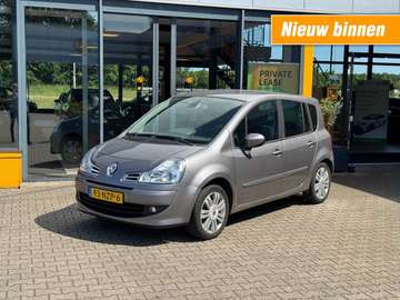 1.6-16V NIght & Day - climate control - cruise con