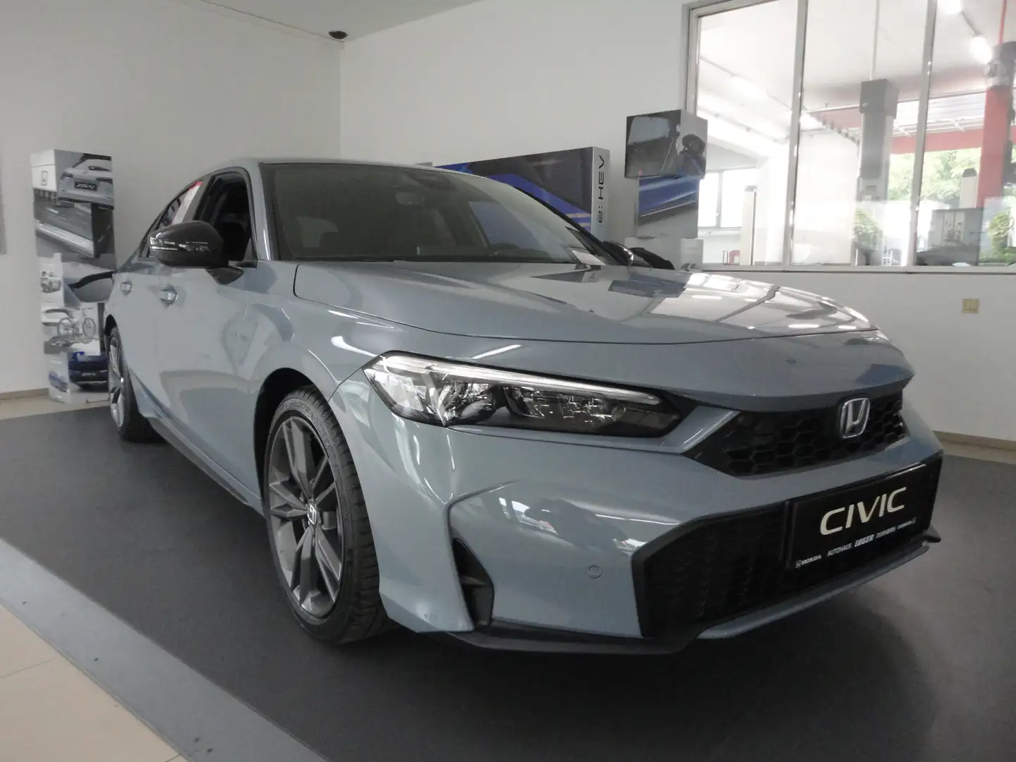 Honda Civic 2.0 i-MMD Hybrid Sport e-CVT Aut. Sport Gris - 2