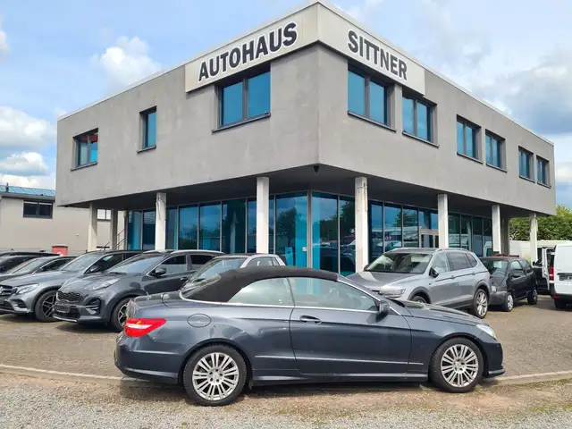Mercedes-Benz E 250 E -Klasse Cabrio E 250 CGI BlueEfficiency Leder