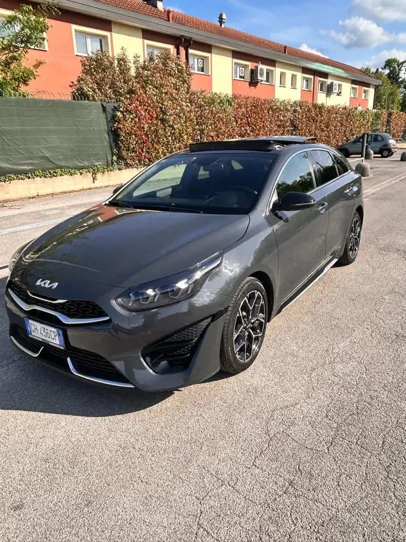 Kia ProCeed / pro_cee'd ProCeed 2022 1.5 t-gdi mhev GT Line Plus 160cv dct Gris - 1