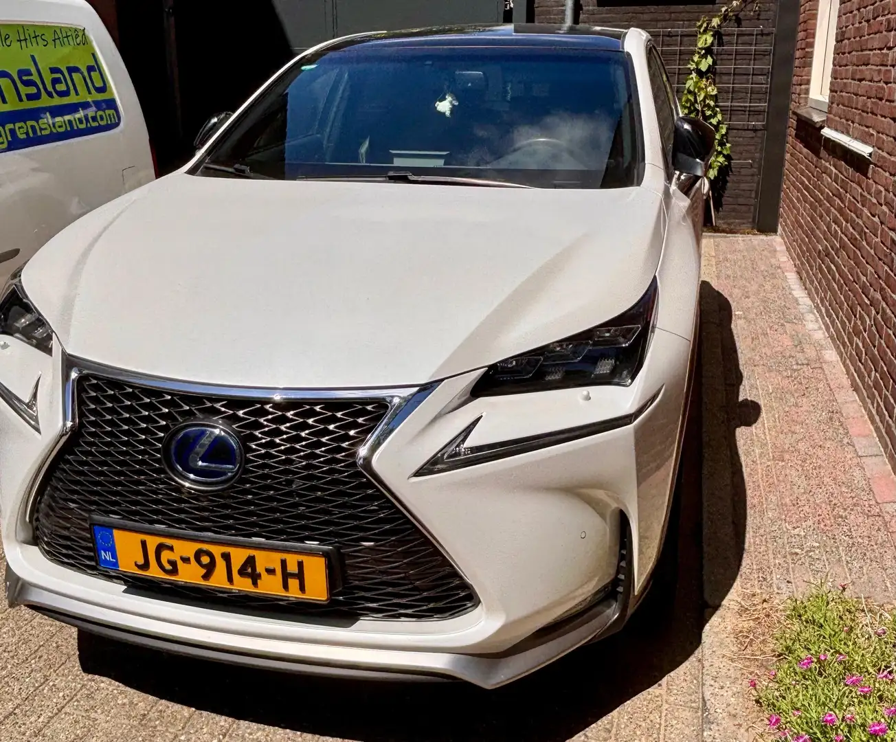 Lexus NX 300h NX 300h 300h AWD F Sport L. Wit - 2