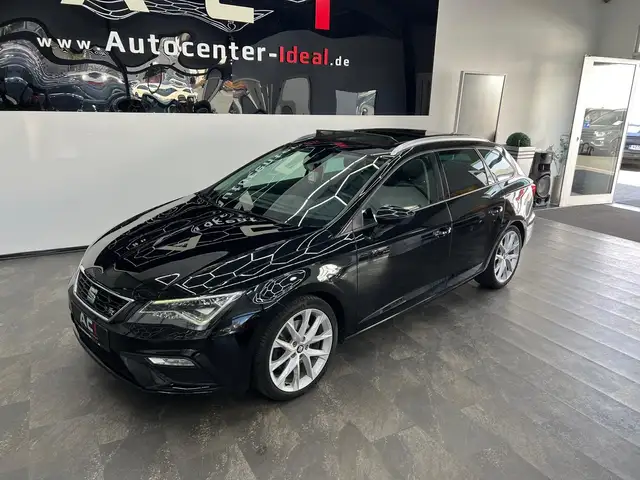 Seat Leon view 3