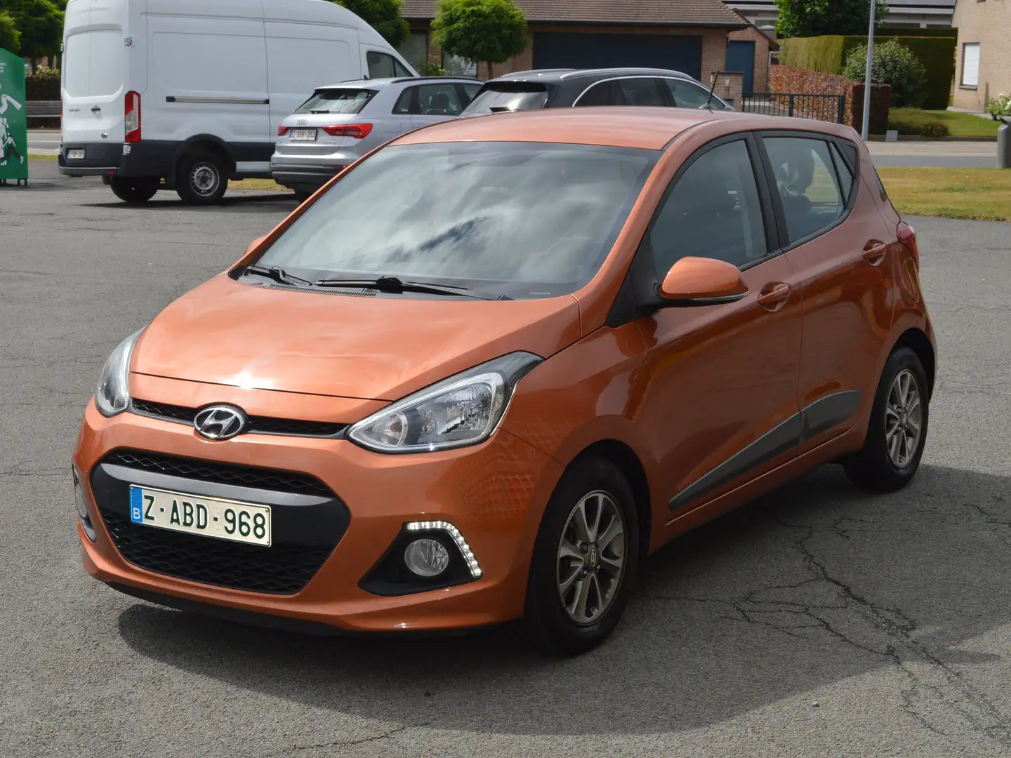 Hyundai i10 i10 1.0 Style Orange - 1