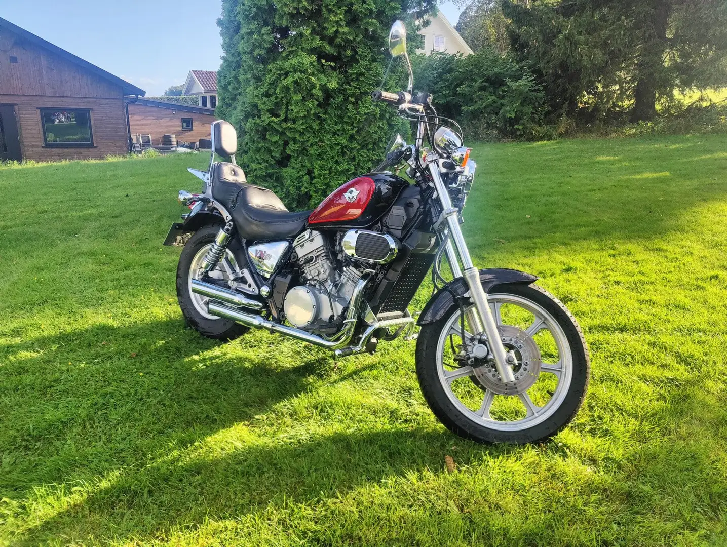 Kawasaki VN 750 Twin Kırmızı - 1