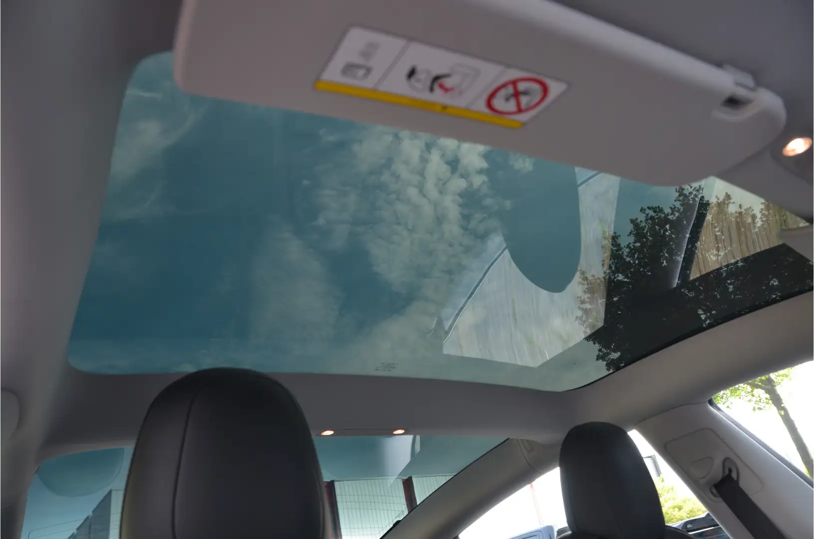 Tesla Model 3 Standard RWD Plus 60 kWh 20" Performance wielen, W Grijs - 2