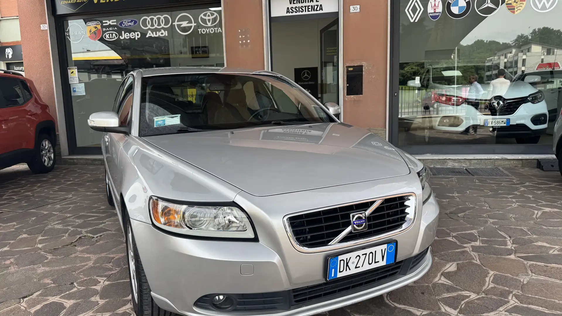 Volvo S40 2.0d Summum 136CV 6 Marce tenut maniacale - 2