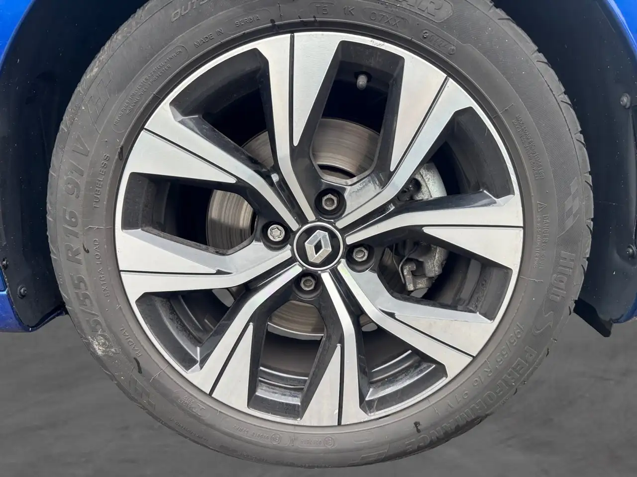 Renault Clio Citadine 5 portes — photo 16