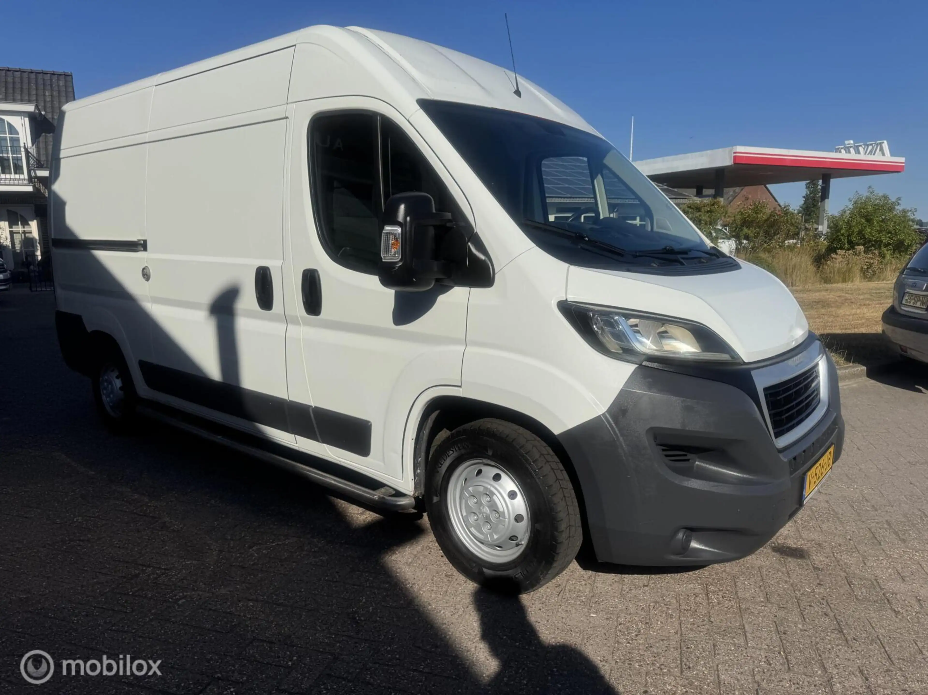 Peugeot Boxer Bestel 335 2.0 BlueHDI L2H1 Pro — photo 2