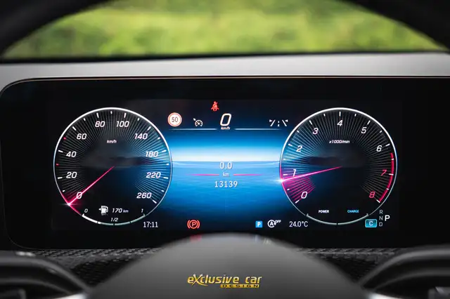 Mercedes-Benz Cla view 19