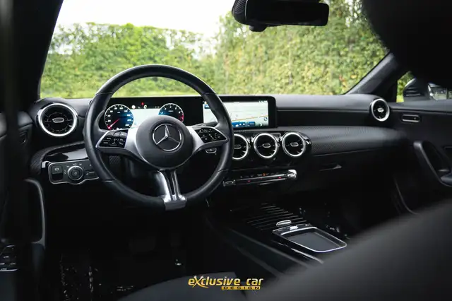 Mercedes-Benz Cla view 22