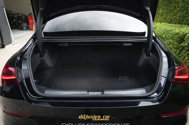 Mercedes-Benz Cla view 29