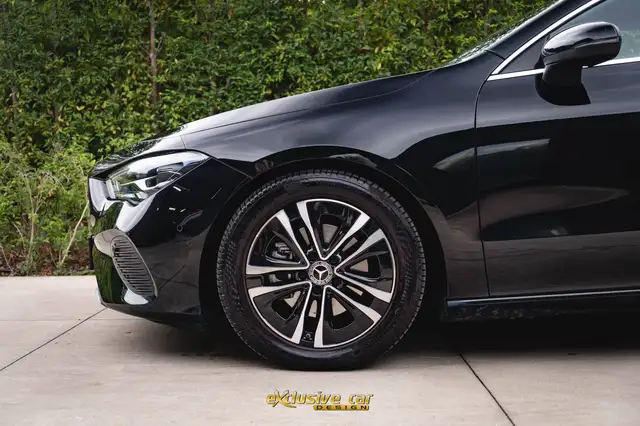 Mercedes-Benz Cla view 9