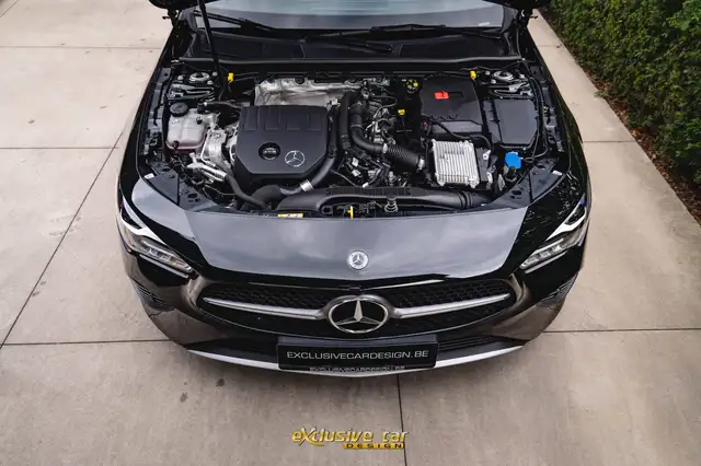 Mercedes-Benz Cla view 30