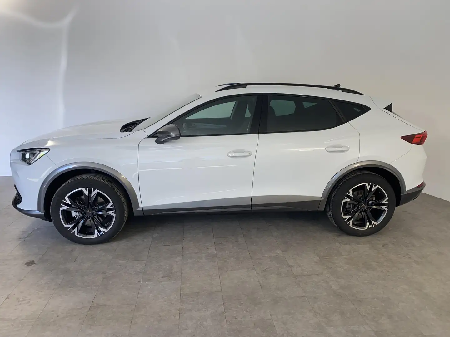 CUPRA Formentor 1.5 TSI OPF LED*ACC*RFK 110 kW (150 PS), Autom.... Wit - 2
