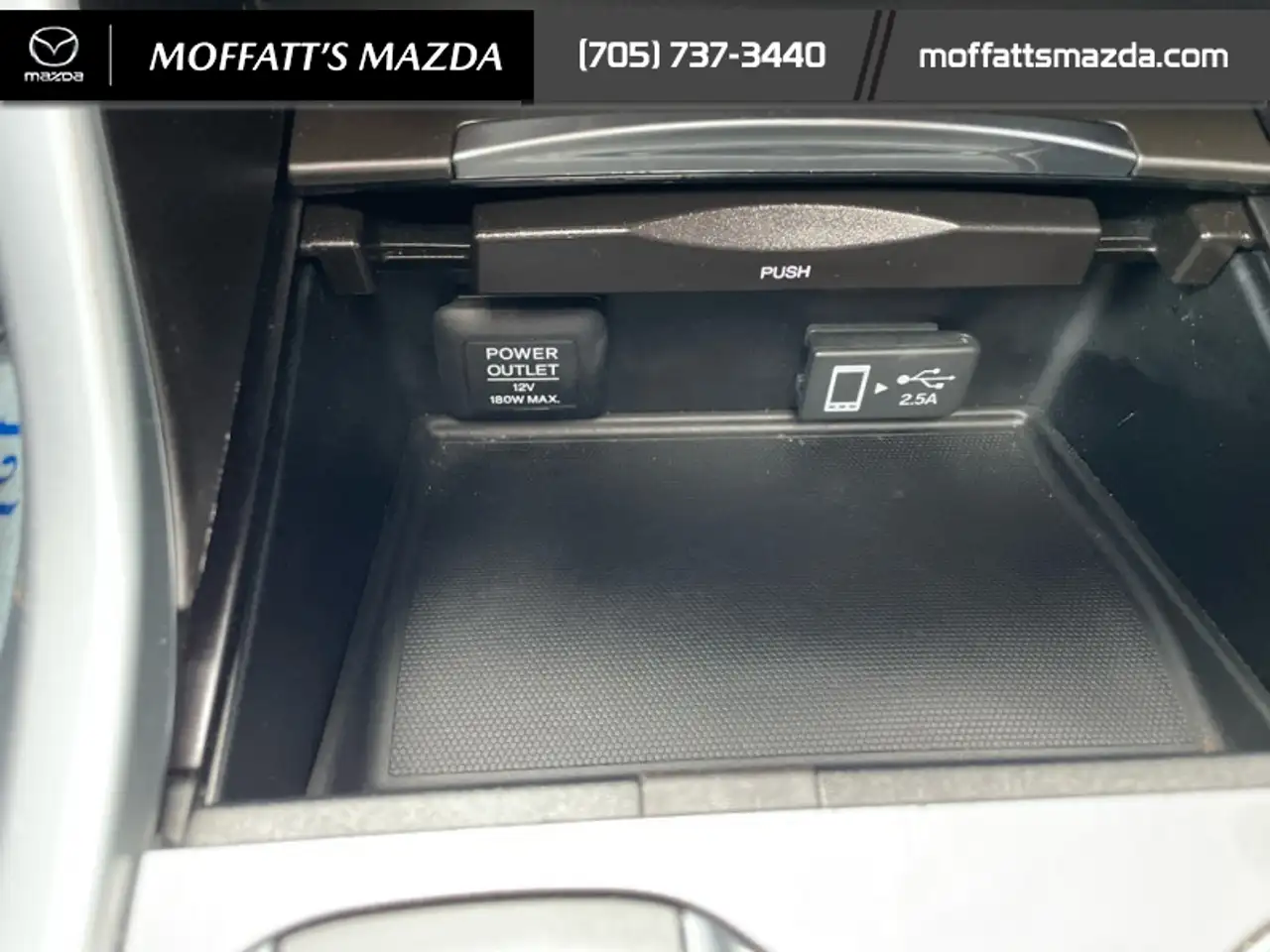 Acura TLX снимка Acura TLX