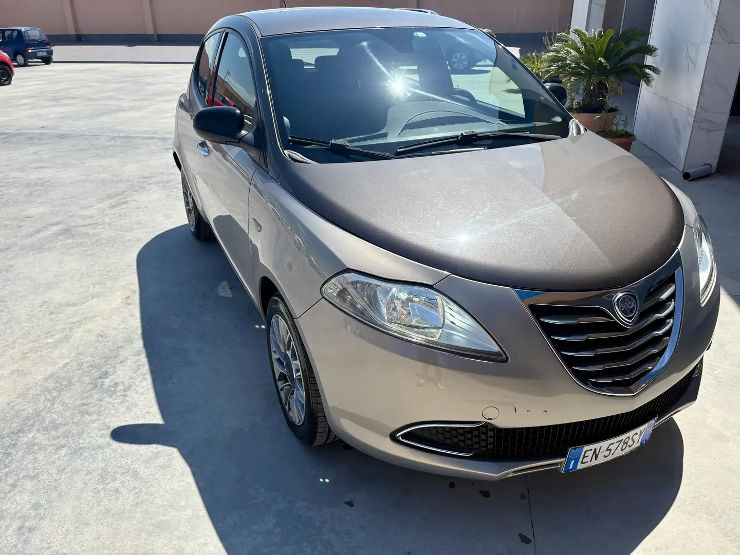 Lancia Ypsilon 1.3 mjt Black&Red s&s 95cv - 1