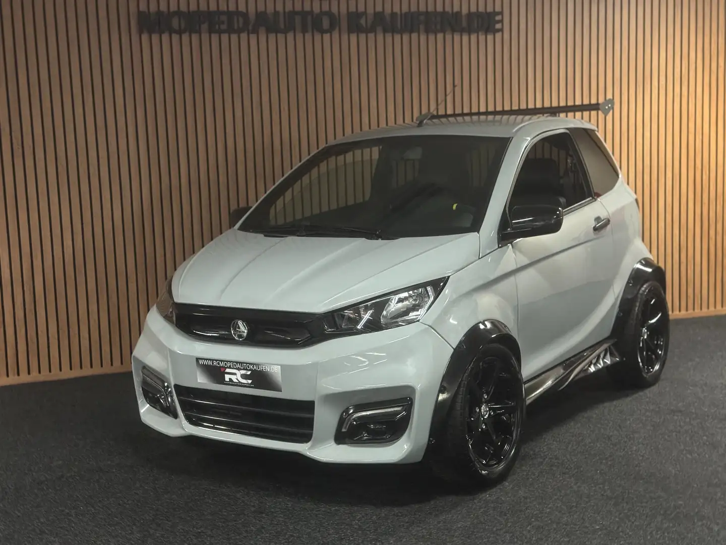 Aixam City Aixam City Sport Tuning Pack / Rassesatz / 8PS Gris - 2