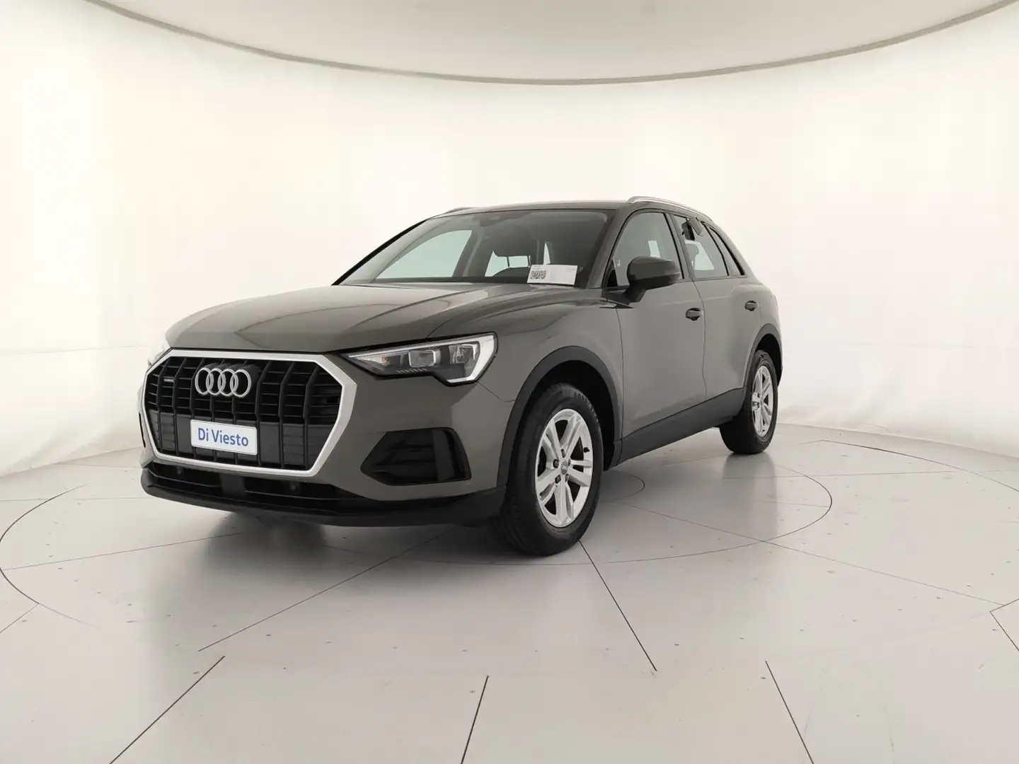 Audi Q3 Bussines  Quattro Verde - 1