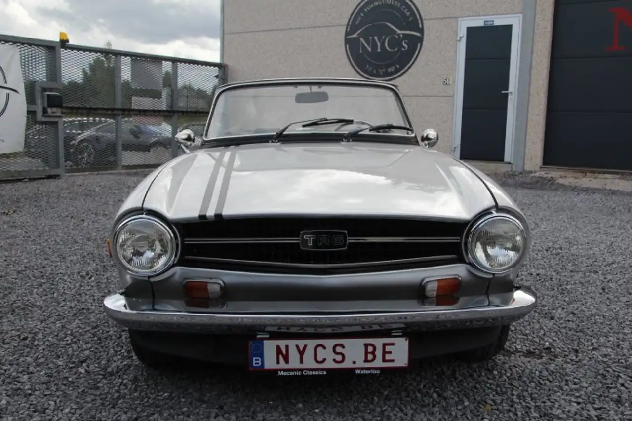 Triumph TR6, foto 3