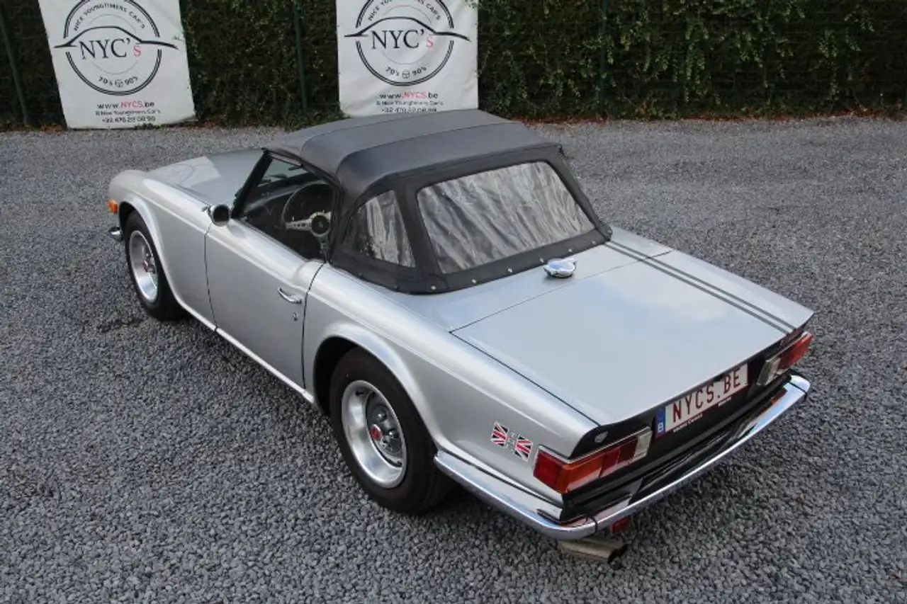 Triumph TR6, foto 10