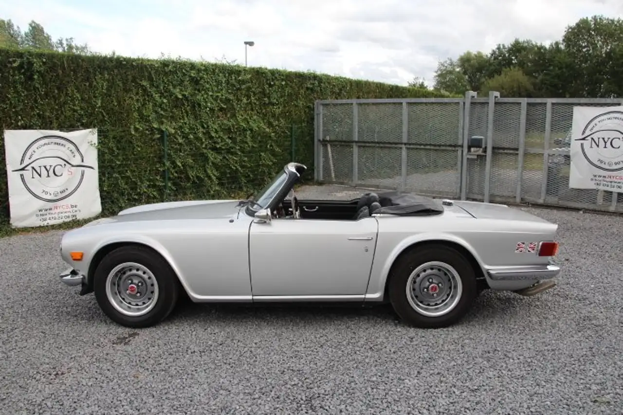 Triumph TR6, foto 7