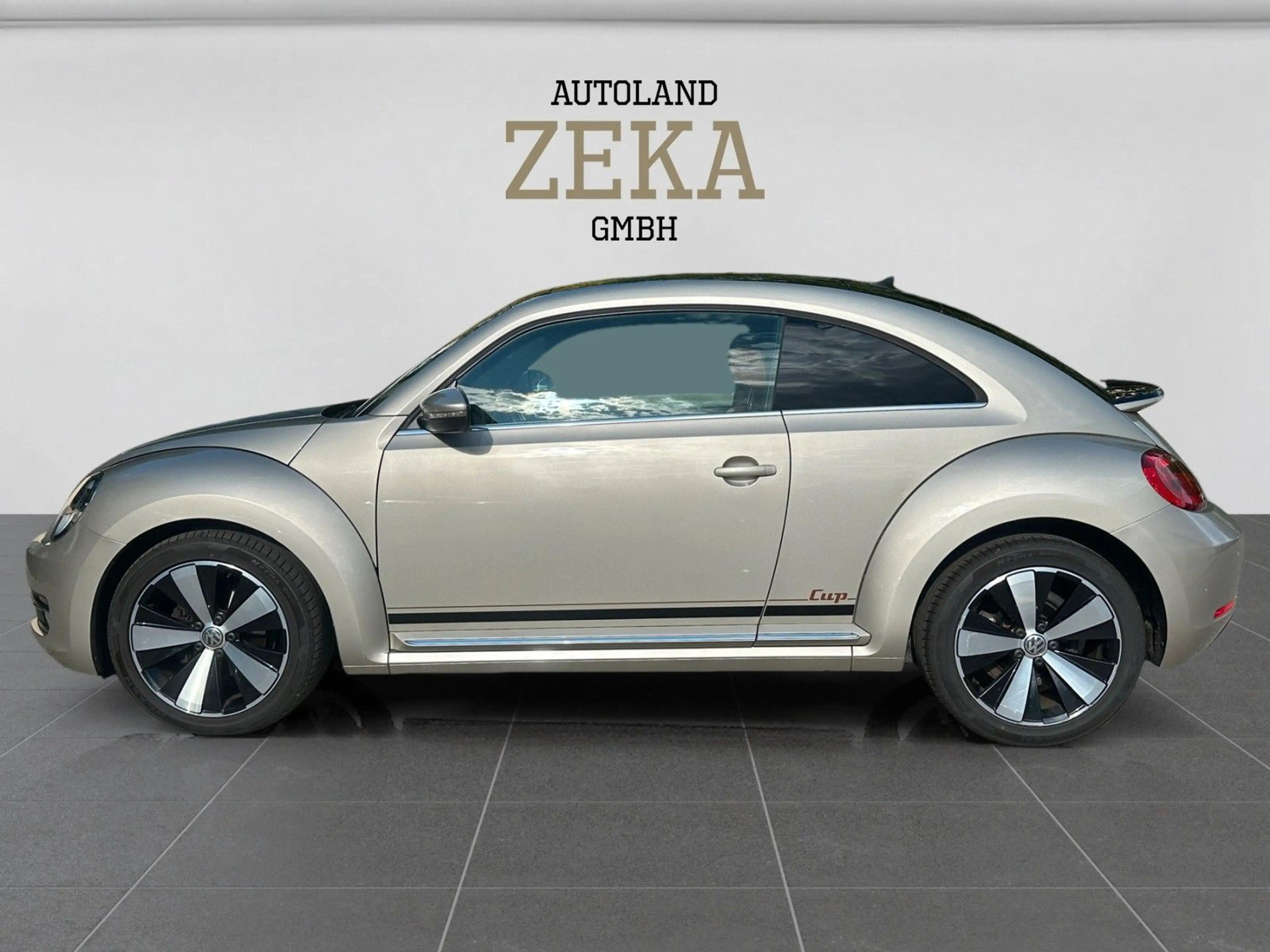 Volkswagen Beetle 1.2l*PDC*NAVI*BLUETOOTH — photo 6