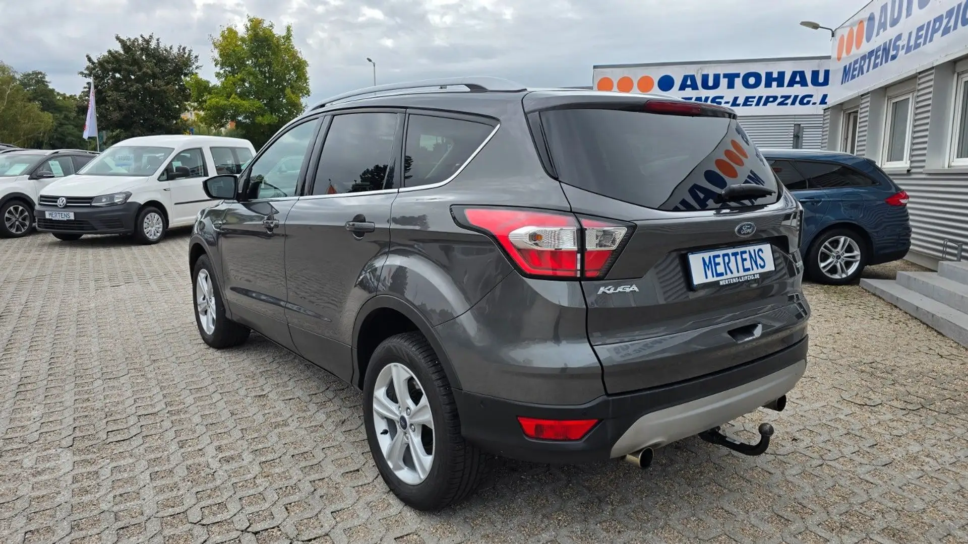 Ford Kuga Titanium Navi SHZ PDC LRhz. Android Apple Grau - 2
