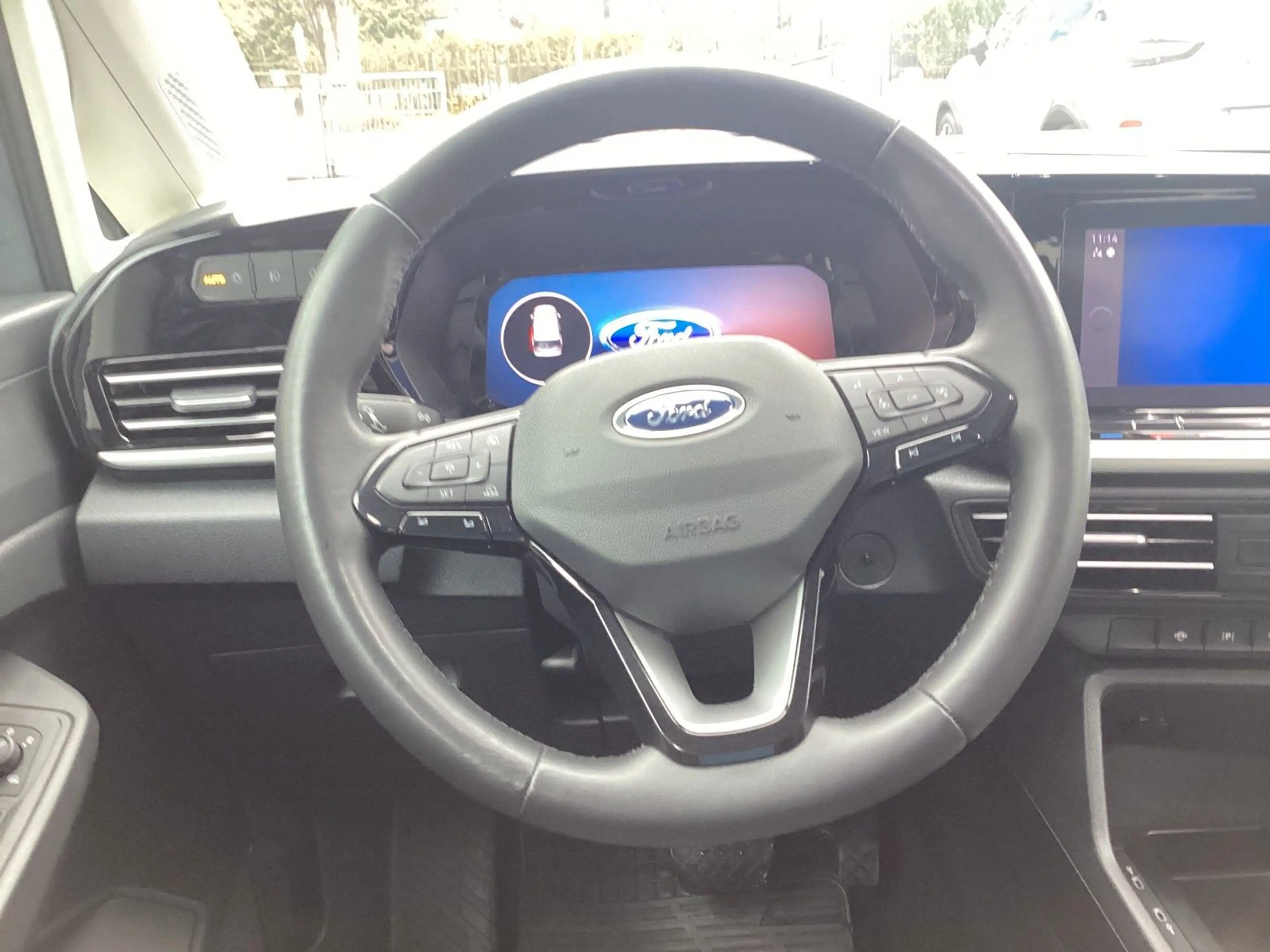 Ford Tourneo Connect Titanium*L1* — photo 8