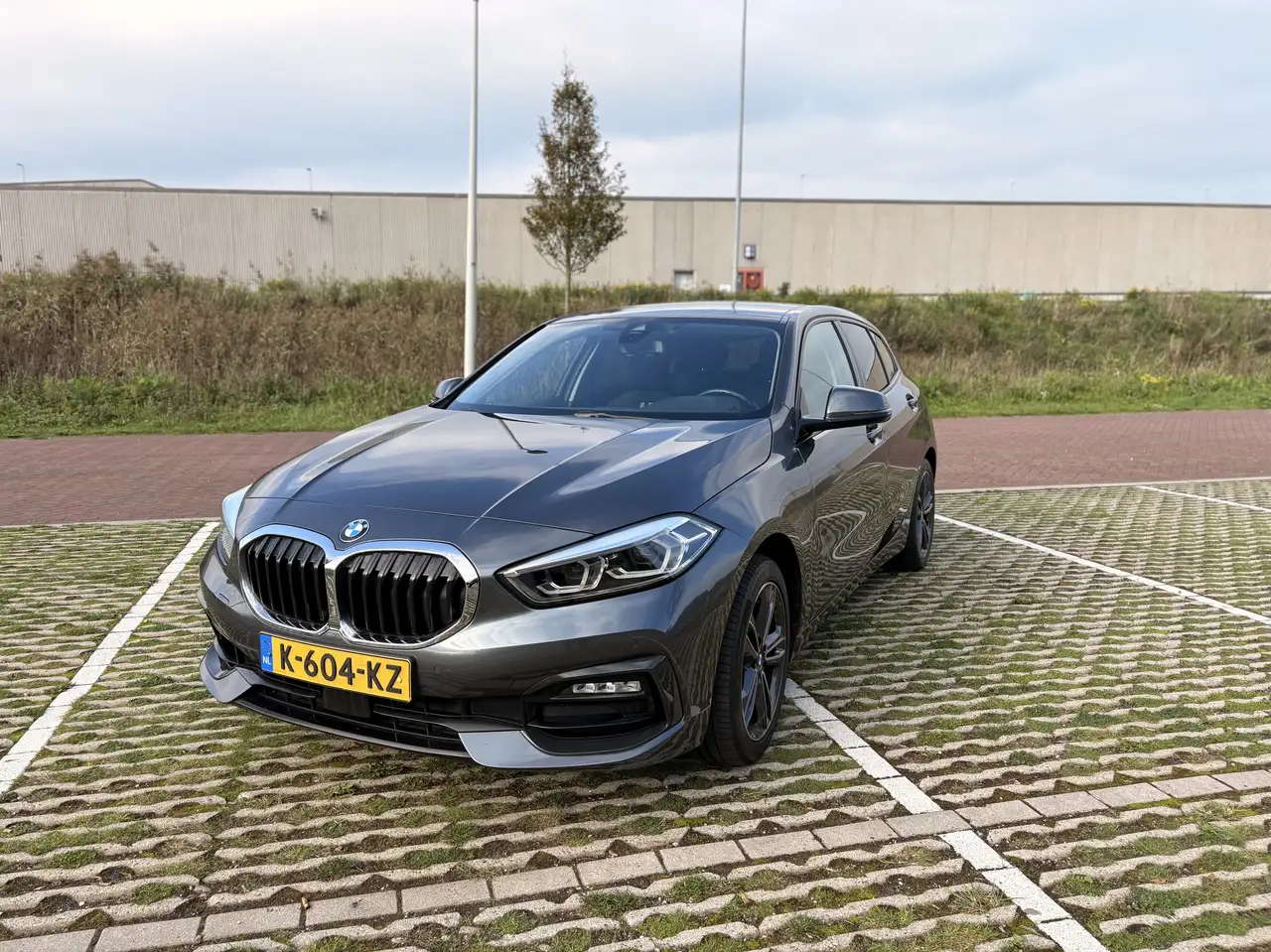 BMW 118