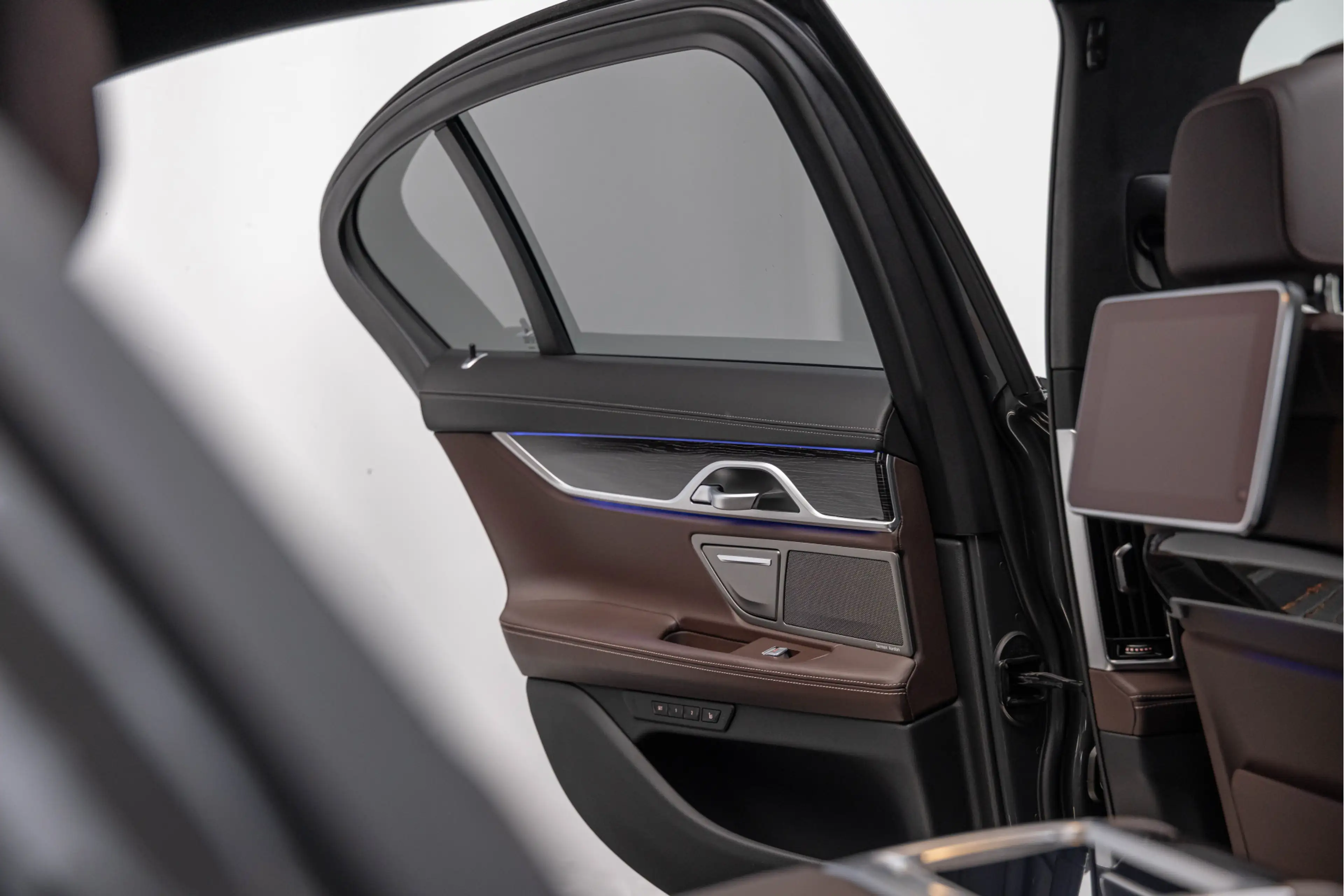 BMW 745 7-serie 745e High Exe. M-pakket TV Massage Harman- — photo 18