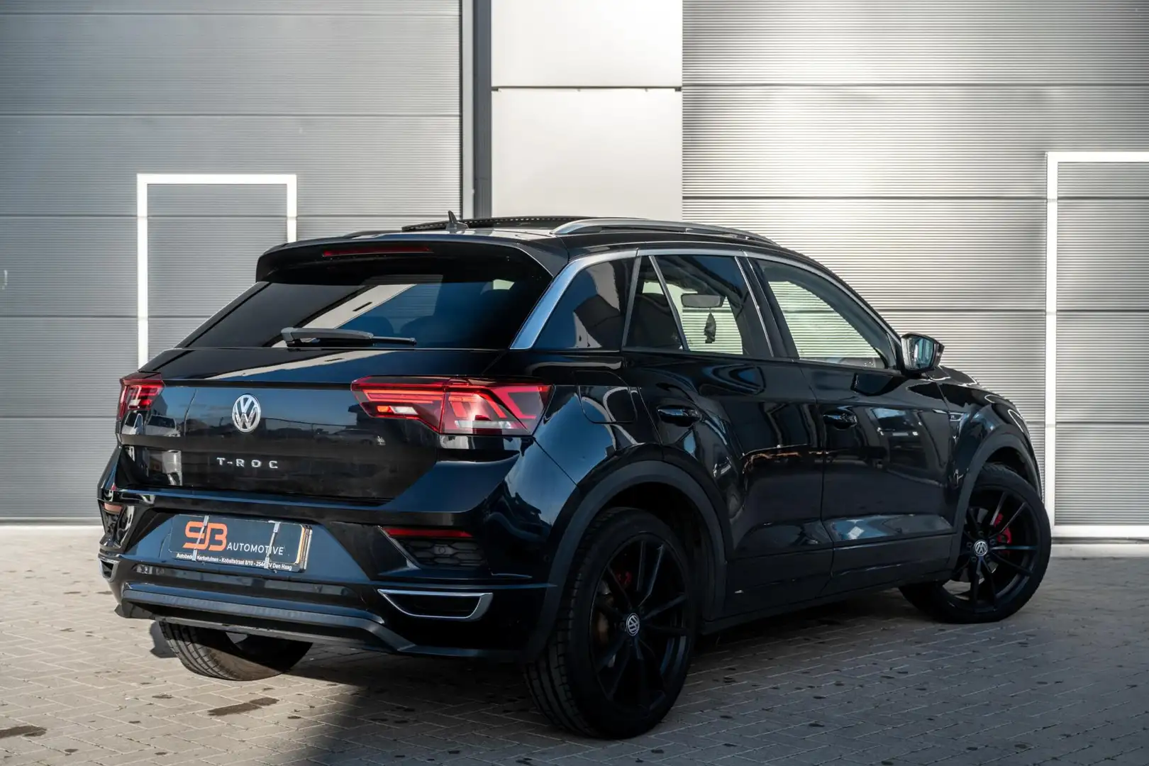 Volkswagen T-Roc 1.5 TSI R Line Cam|Virtual|Carplay|Pano|VOL Noir - 2