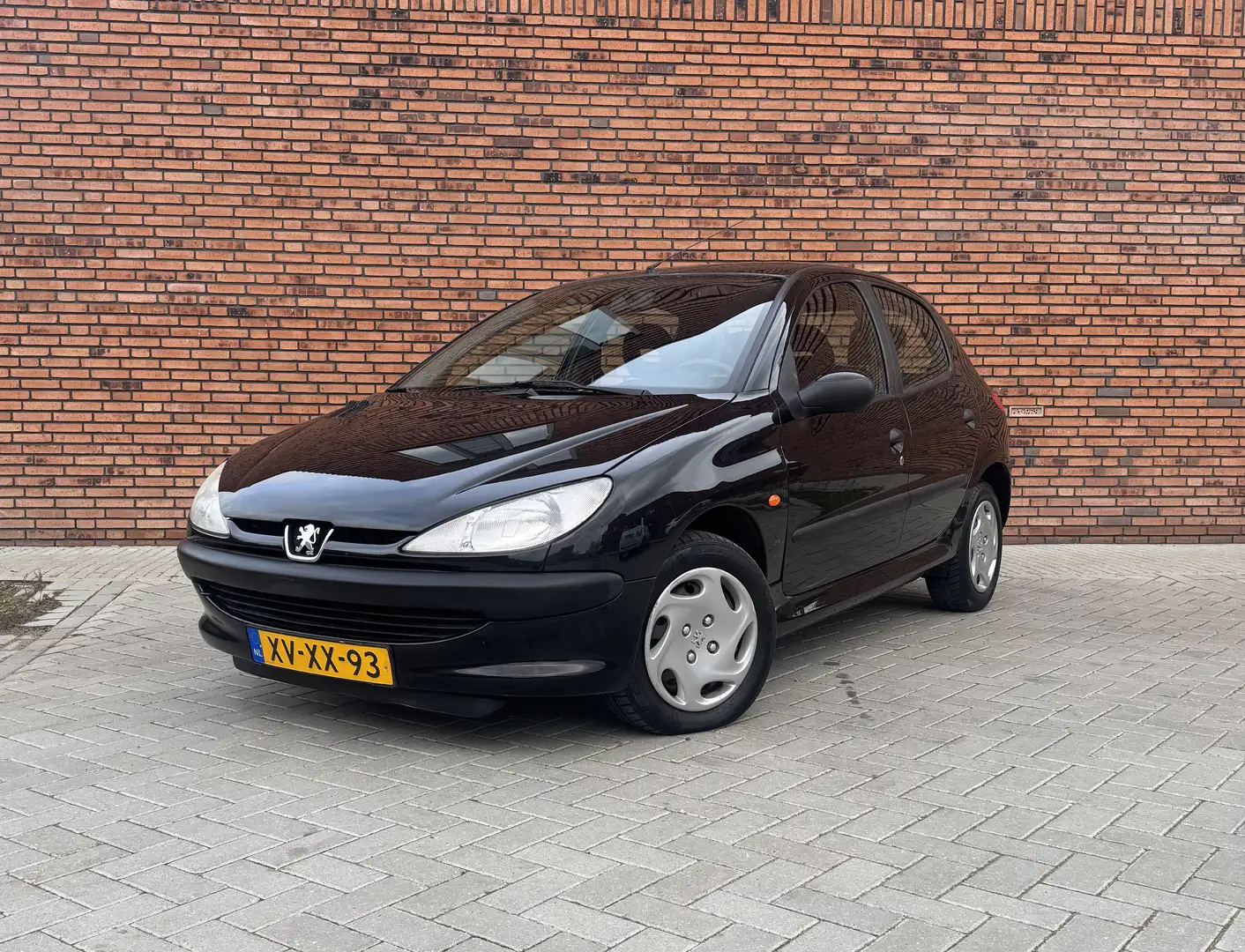 Peugeot 206 1.4 XT, AUTOMAAT Zwart - 2