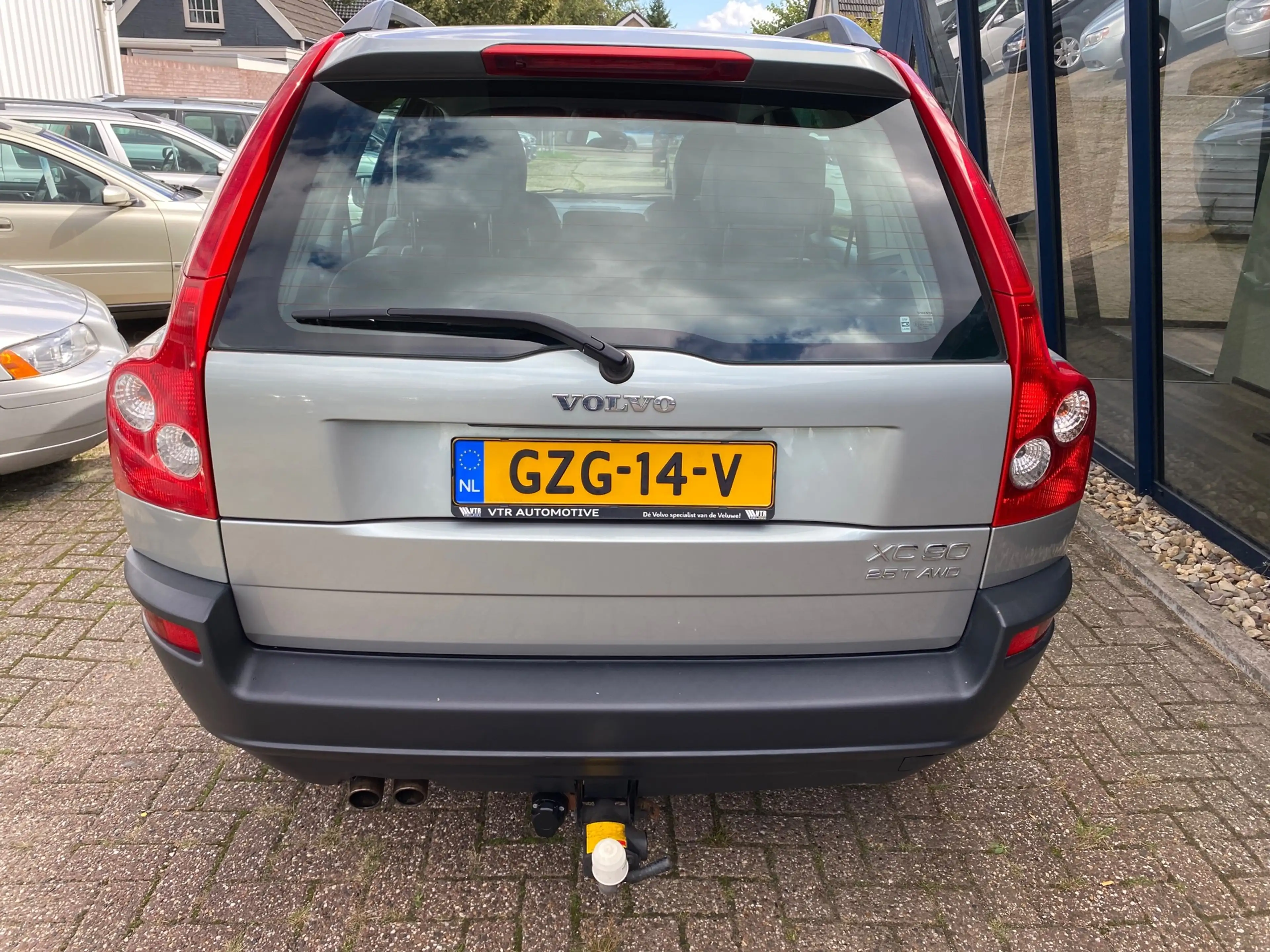 Volvo XC90 2.5 T Kinetic Automaat 7 Persoons / Youngtimer — photo 3