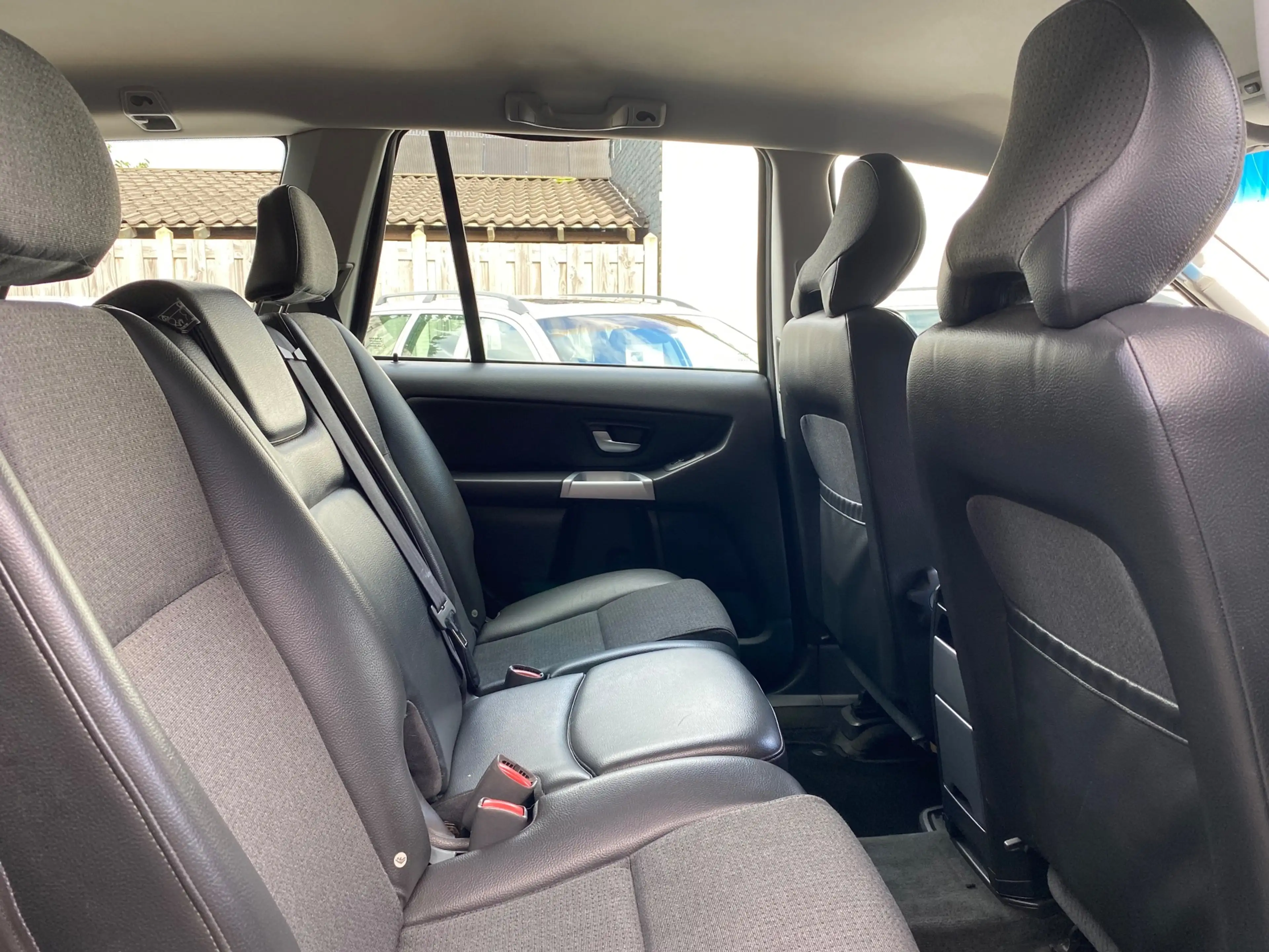 Volvo XC90 2.5 T Kinetic Automaat 7 Persoons / Youngtimer — photo 11