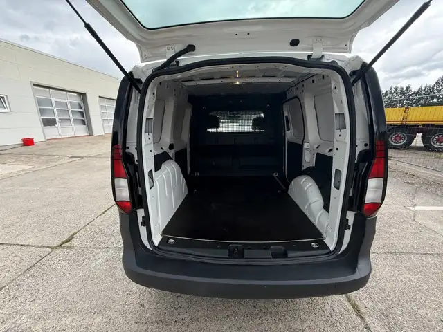 Volkswagen Caddy view 14